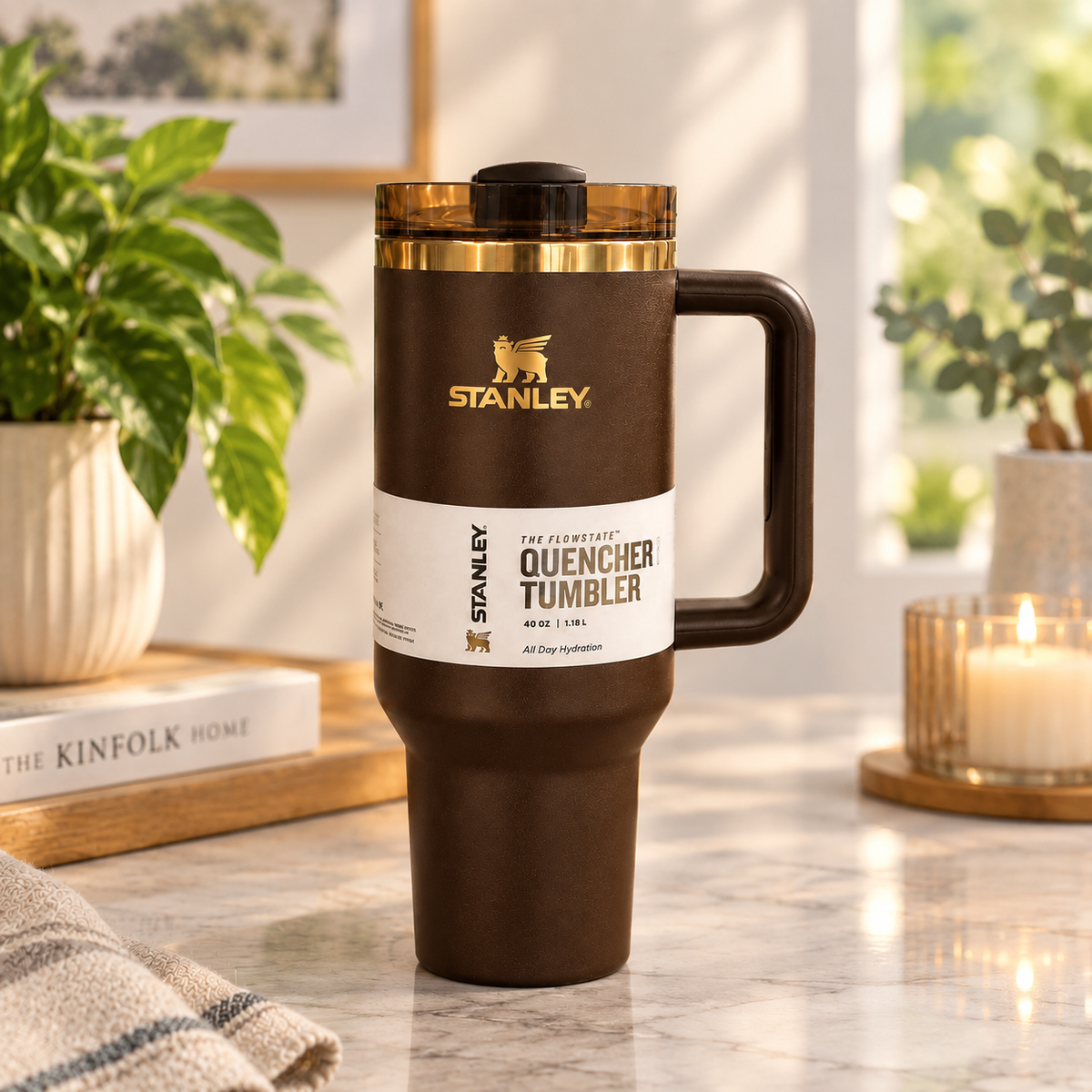 Stanley The Chocolate Gold Quencher H2.0 40 OZ Tumbler – Luxeora Shop