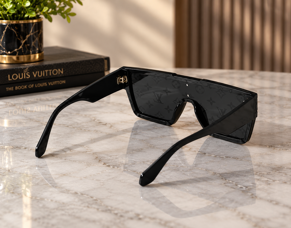 LOUIS VUITTON WAIMEA Z1082E Men's Sunglasses – Black Frame, Gray Monogram Lenses